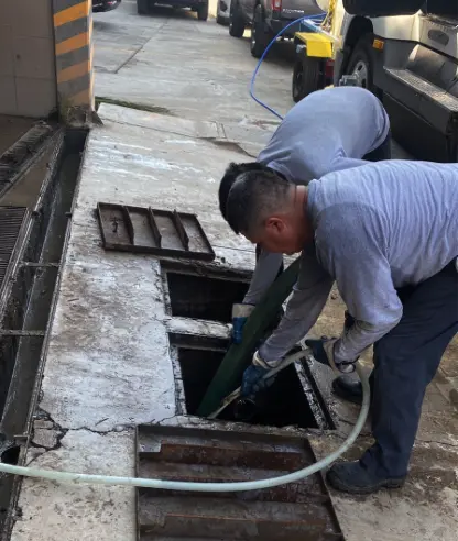 Emergencia para reparar o destapar contactanos disponibles 24/7 en Veracruz